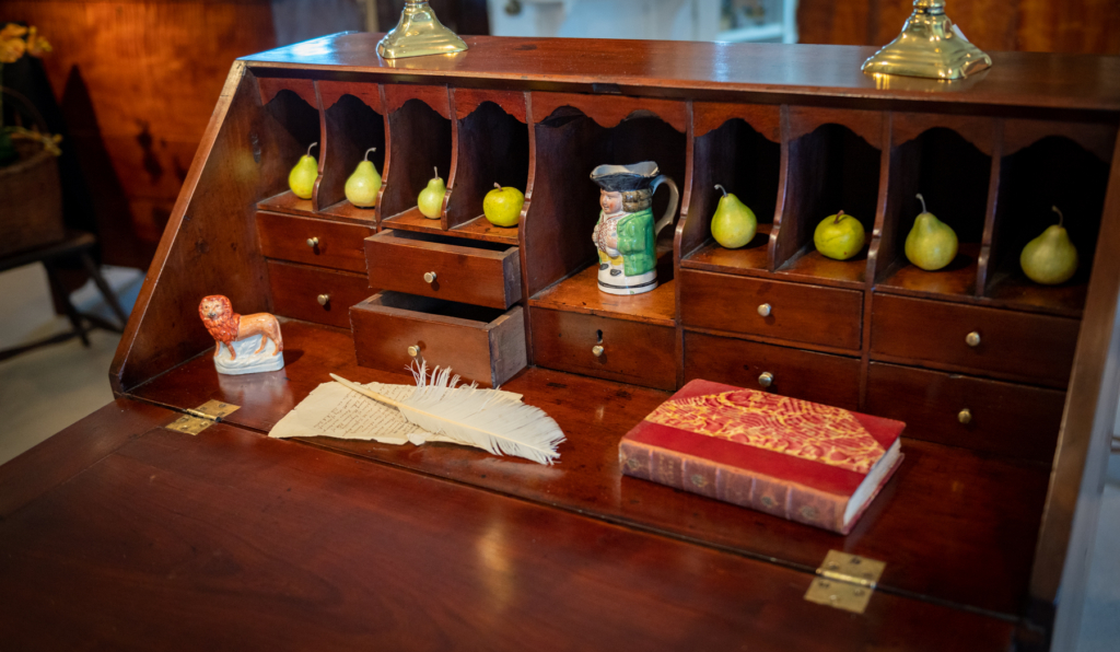 Queen Anne Desk On Frame- Open Detail
