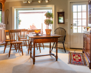 William & Mary Walnut Tavern Table