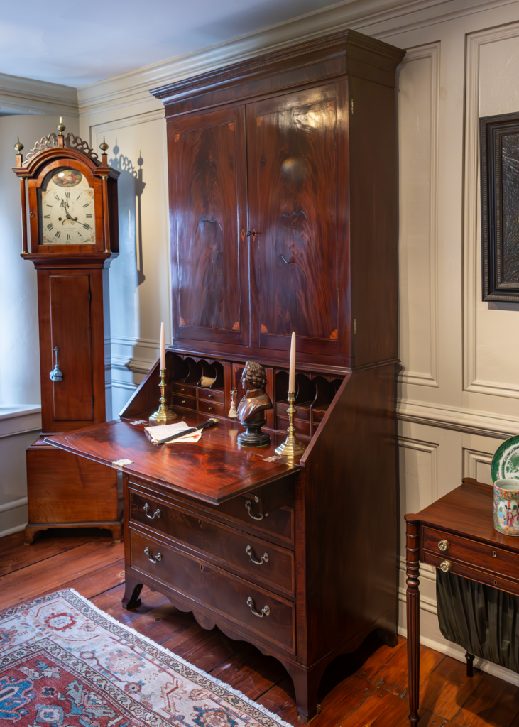 Federal Figured Mahogany Inlaid Secretary Bookcase