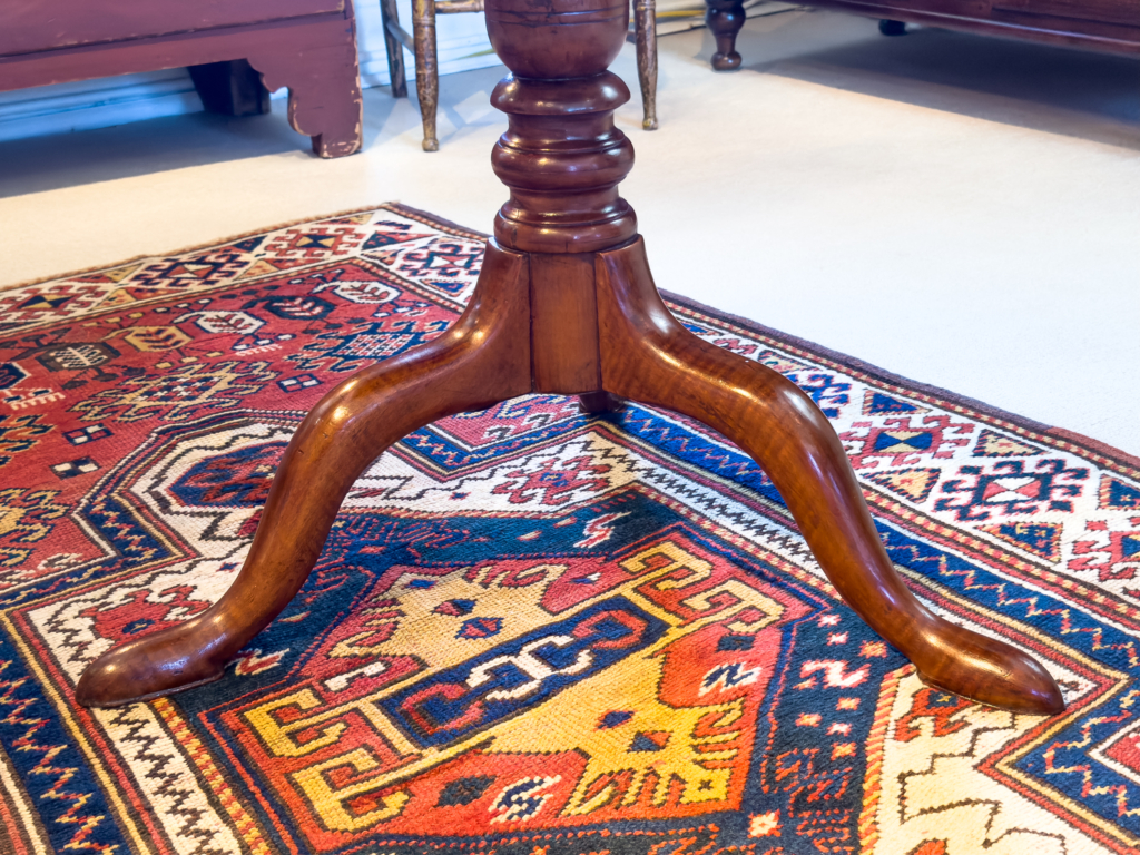 Queen Anne Tiger Maple Tea Table - Legs